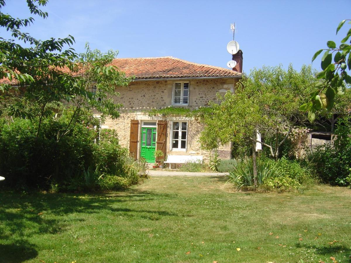 Les Trois Chenes Bed & Breakfast Videix Luaran gambar