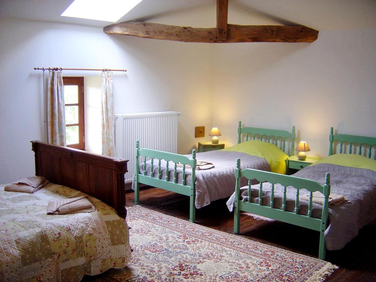 Les Trois Chenes Bed & Breakfast Videix Bilik gambar